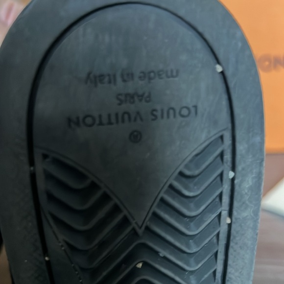 Louis Vuitton SnowDrop Boots - Picture 10 of 16
